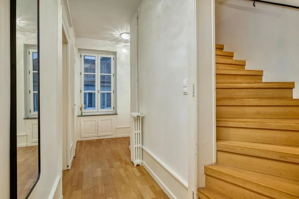Apartamento Bedroom 2 - Authentic Charm - Coliving Historic House Ferney-Voltaire Francia